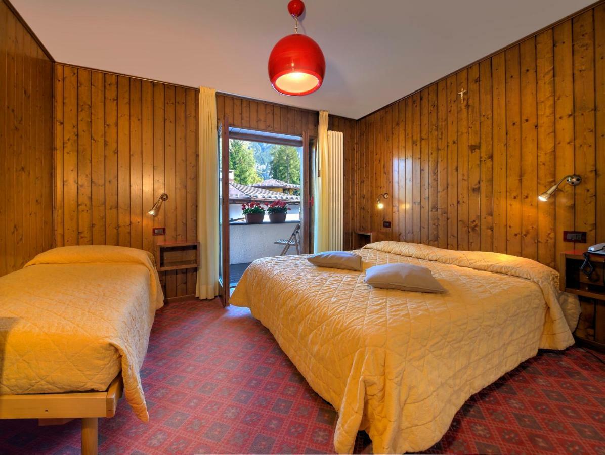 Hotel Della Torre Folgarida Kültér fotó